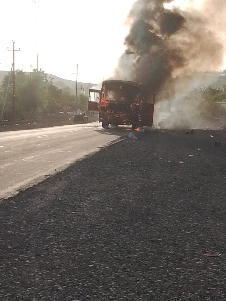 चालकाच्या आणि प्रवाशांच्या ही गोष्ट वेळेत लक्षात आल्यामुळे बस तातडीने थांबवण्यात आली. बसमधील सर्व प्रवाशांना तातडीने आणि सुरक्षितपणे खाली उतरवण्यात आले. सुदैवाने जीवितहानी टळली.
