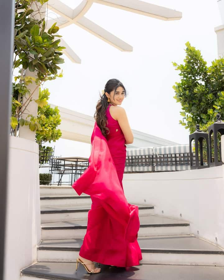 రామ్ పోతినేనితో నటించిన ది వారియర్ నెగెటివ్ టాక్ సొంతం చేసుకుంది, కమర్షియల్ గానూ సక్సెస్ కాలేదు. నితిన్ తో కలసి నటించిన మాచర్ల నియోజకవర్గం కూడా ఫ్లాప్