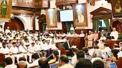 சட்டப்பேரவையில் தேசிய கீதம்.. டம்மி CMக்கு வெக்கமே இல்லையா? - விஜயை சாடிய திமுக ஐடி விங்!
