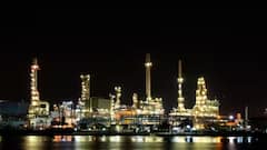 Crude Oil: કેટલા વર્ષમાં તૈયાર થાય છે જમીનમાં કાચું તેલ, પ્રોસેસ જાણીને ચોંકી જશો