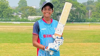 Akshara Gupta Triple Century: మైండ్ బ్లోయింగ్ ఇన్నింగ్స్.. కేవలం 126 బంతుల్లోనే ట్రిపుల్ సెంచరీతో విధ్వంసం.. బిహార్ నుంచి లేడీ విధ్వంసక క్రికెటర్, సోషల్ మీడియా షేక్!