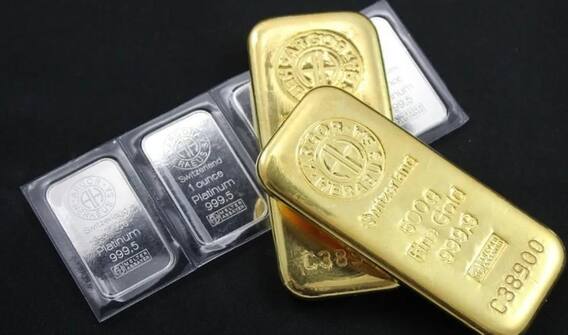 Gold Rate: સોના-ચાંદીના ભાવમાં અચાનક મોટો ઘટાડો, ચાંદી ₹8,899 સસ્તી થઈ, જાણો સોનાની કિંમત