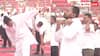 Bihar Health Minister Viral Video: बिहार के स्वास्थ्य मंत्री निशांत कुमार का स्पेशल योगा, अजब-गजब मुद्राएं देख छूट जाएगी हंसी; वीडियो वायरल