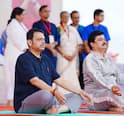 CM योगी से लेकर देवेंद्र फडणवीस तक, योग दिवस पर इन मुख्यमंत्रियों ने किया योगासन, देखें खास तस्वीरें