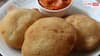 Bhature Making Tips: घर पर नहीं बनते बाजार जैसे फूले-फूले भटूरे, आटा गूंथते समय बस कर लीजिए ये काम