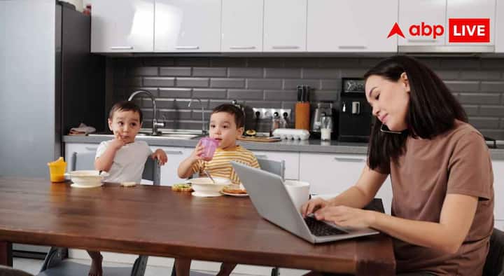 The report also revealed that there are many responsibilities of the family which are not visible, but it takes a lot of mental energy to handle them. Like keeping an eye on children's school activities, scheduling doctor's appointments, remembering important documents or taking care of household needs. According to the survey, 62 percent working mothers said that it is difficult to maintain a balance between job and family. Whereas only 47 percent fathers feel this way. It is clear from this that the burden of mental and family responsibilities is more on women.