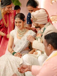 Revati Sule weds Sarang Lakhani : लेक चालली सासरला... रेवती अन् सारंगच्या लग्नाचे 'ते' फोटो, जे कुणीच पाहिले नव्हते!