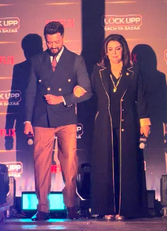 बता दें कि शो के लिए कई नामों को लेकर सोशल मीडिया पर चर्चा है. बताया जा रहा है कि सीजन 2 में सुनीता आहूजा, शिल्पा शिंदे और उर्वशी ढोलातकिया जैसे कई कलाकार नजर आने वाले हैं. फिलहाल इनकी ऑफिशियल अनाउंसमेंट नहीं हुई है.