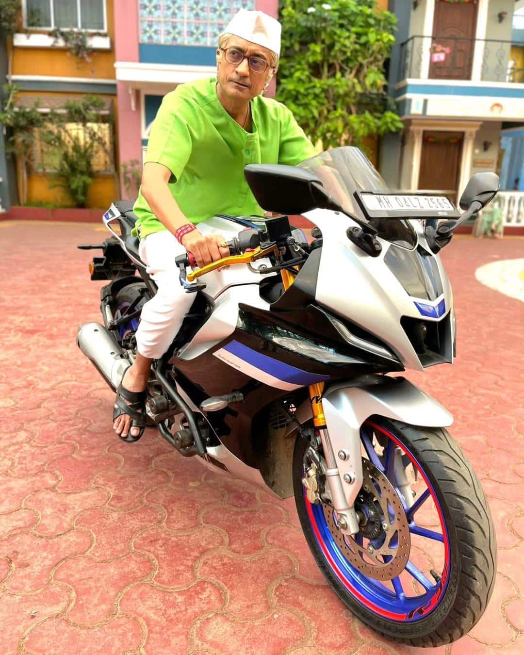 Meet the real family of Taarak Mehta's 'Champak Chacha', you might not know these things about Amit Bhatt