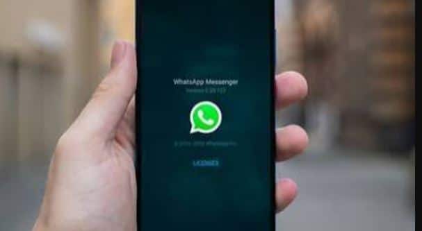 ਮਿਲਣਗੀਆਂ ਖਾਸ Ringtones ਅਤੇ Premium Stickers  ਸਬਸਕ੍ਰਾਈਬਰਾਂ ਨੂੰ 10 ਖਾਸ ਰਿੰਗਟੋਨ ਵੀ ਮਿਲਣਗੀਆਂ। ਇਨ੍ਹਾਂ ਵਿੱਚ Flutter, Ripple, Meadow, Carnival, Tempo, Bubble ਅਤੇ Quest ਵਰਗੇ ਵਿਕਲਪ ਸ਼ਾਮਲ ਹਨ।ਇਸ ਤੋਂ ਇਲਾਵਾ ਕੁਝ ਪ੍ਰੀਮੀਅਮ ਸਟਿਕਰ ਪੈਕ ਵੀ ਦਿੱਤੇ ਜਾਣਗੇ, ਜੋ ਆਮ ਯੂਜ਼ਰਾਂ ਲਈ ਉਪਲਬਧ ਨਹੀਂ ਹੋਣਗੇ। ਇਨ੍ਹਾਂ ਸਟਿਕਰਾਂ ਦੀ ਮਦਦ ਨਾਲ ਯੂਜ਼ਰ ਆਪਣੇ ਚੈਟਿੰਗ ਅਨੁਭਵ ਨੂੰ ਹੋਰ ਮਜ਼ੇਦਾਰ ਅਤੇ ਦਿਲਚਸਪ ਬਣਾ ਸਕਦੇ ਹਨ।
