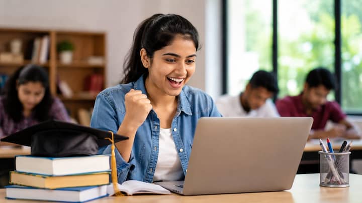 छात्रों को इस बात का ध्यान रखना होगा कि वे जल्दबाजी में फैसला न लें. यूनिवर्सिटी की जानकारी आधिकारिक वेबसाइट पर चेक करते रहें,साथ ही अपने जरूरी डाक्यूमेंट्स तैयार रखें और समय पर आवेदन करें ताकि एडमिशन प्रक्रिया में किसी तरह की परेशानी न हो.
