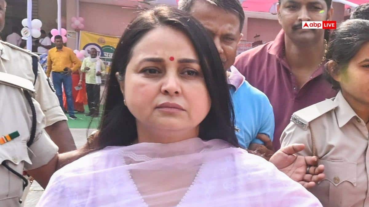 'आधार, पासपोर्ट या वोटर ID नहीं, BJP का कार्ड...' नागरिकता के सबूत मुद्दे पर रोहिणी आचार्य का तंज