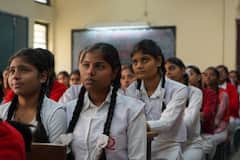घर की चौखट से ग्लोबल करियर तक, बेटियों के सपनों को नई उड़ान देगा ये सब्जेक्ट  