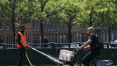 How Europeans Are Coping With The Relentless 45°C Heatwave