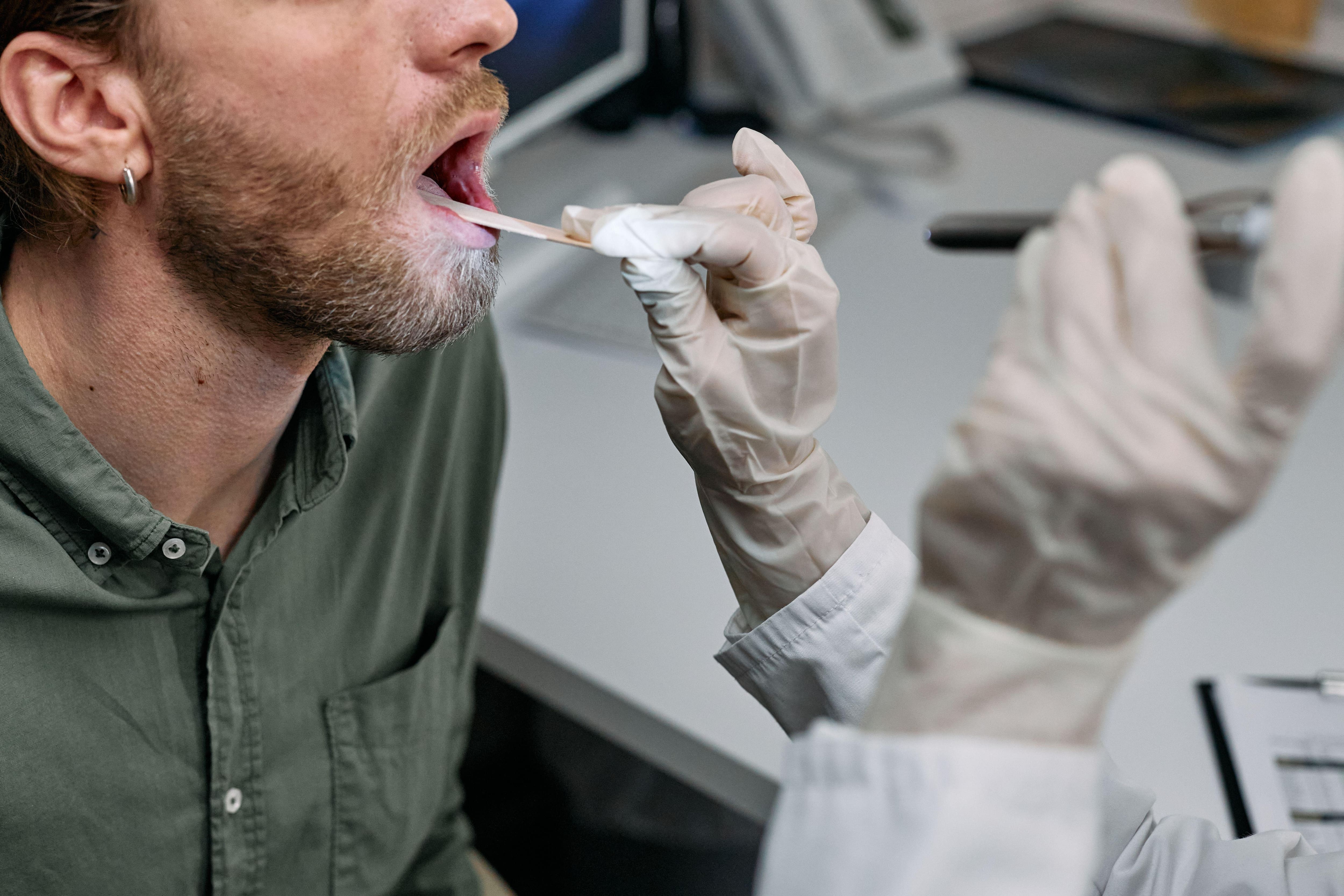 Oral Cancer: Tobacco And Vaping Are Putting More Young People At Risk, Know The Early Warning Signs