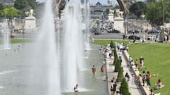 How Europeans Are Coping With The Relentless 45°C Heatwave