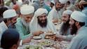 Muslim Population In World: दुनिया के किस देश में सबसे तेजी से बढ़ रहे मुसलमान, 50 साल बाद कितनी हो जाएगी इनकी आबादी?
