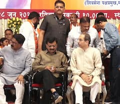 परभणीत संजय राऊतांचं आक्रमक भाषण, बंडू जाधवांवर तुफान फटकेबाजी; शिवसैनिक म्हणाले, सौ दाऊत एक राऊत