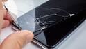 प्लास्टिक से हमेशा बेहतर क्यों होते हैं Tempered Glass? सामने आ गई बड़ी वजह