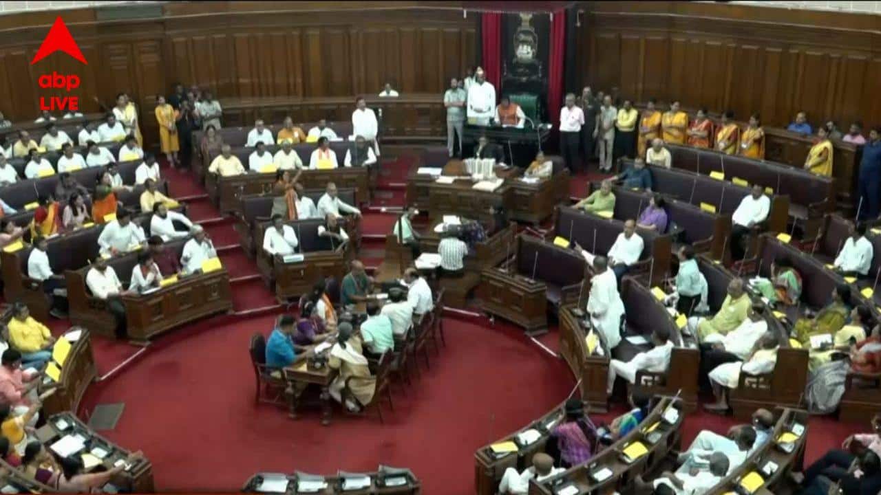 UCC Bill : সোমবার বিধানসভায় পেশ হচ্ছে না অভিন্ন দেওয়ানি বিধি বিল, হঠাৎ কেন এই সিদ্ধান্ত ?
