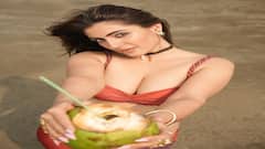 Shivangi verma Photo: હાથમાં નારિયેળ સાથે શિવાંગી વર્માએ આપ્યા ગ્લેમરસ પોઝ