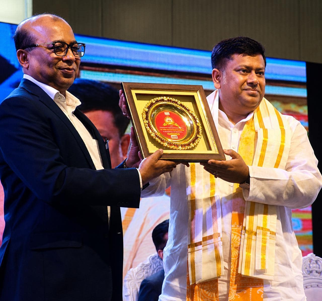 রাইস এডুকেশনের ১৬তম সমাবর্তনে সরকারি চাকরিতে সফলদের সংবর্ধনা