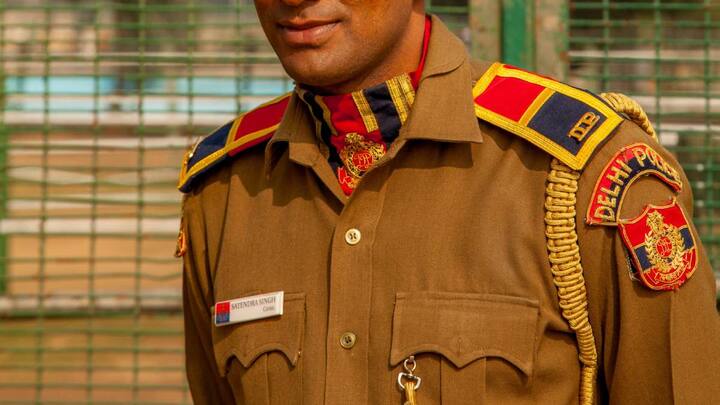 साथ ही यह ध्यान रखना भी बहुत जरूरी है कि लंबाई बढ़ने की प्रक्रिया मुख्य रूप से जेनेटिक्स यानी माता-पिता से मिले जींस और शरीर की ग्रोथ प्लेट्स पर निर्भर करती है, जो आम तौर पर 18 से 21 साल की उम्र तक खुली रहती हैं. यानी ये घरेलू तरीके तभी सबसे ज्यादा असर दिखाते हैं जब इंसान की ग्रोथ की उम्र चल रही हो. एक बार ग्रोथ प्लेट्स बंद हो जाने के बाद, यानी बड़ी उम्र में, हाइट बढ़ाने का कोई पक्का और साबित तरीका मौजूद नहीं है, चाहे कितनी भी एक्सरसाइज या डाइट फॉलो की जाए.