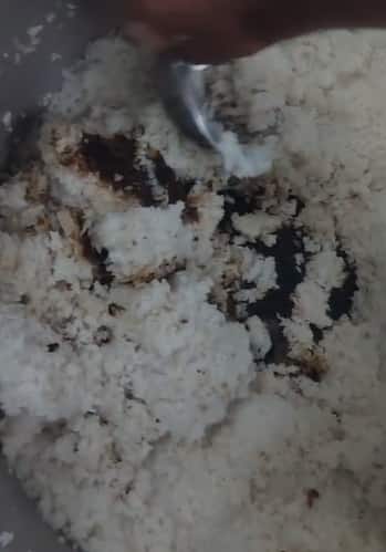 “தீஞ்ச சோறும், தண்ணீர் சாம்பாரும் மட்டுமே” - சாப்பாட்டுக்கு ஏங்கும் அவலம்; மிரட்டும் வார்டன்... கதறும் மாணவர்கள்
