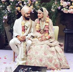 Bollywood Couple: आलिया - रणबीर ते अनुष्का - विराट; बॉलिवूडमधील 'या' कपल्सच्या फोटोंमुळे इंटरनेट झालेलं जाम, पाहा PHOTOs