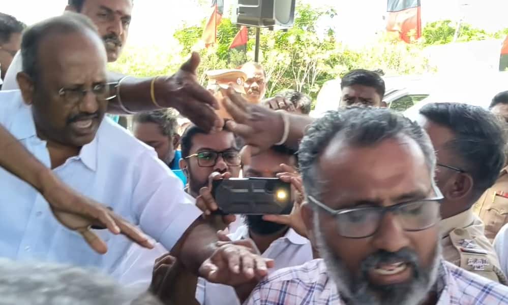 Vaiko: ஒரே கேள்வி.. டென்ஷன் ஆன வைகோ... செய்தியாளரை அடிக்க பாய்ந்த மதிமுகவினர் - அப்படி என்ன கேட்டார்?