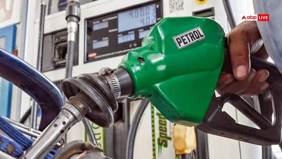 Petrol Diesel Price Change : মাসের শেষে দাম কমল পেট্রোল - ডিজেলের? সকাল ৬ টায় সামনে এল আজকের রেট চার্ট