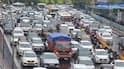 Mumbai Rains Traffic: मुंबईच्या पश्चिम द्रुतगती महामार्गावर मोठी वाहतूक कोंडी, वाहनांचा लांबच लांब रांगा, PHOTO