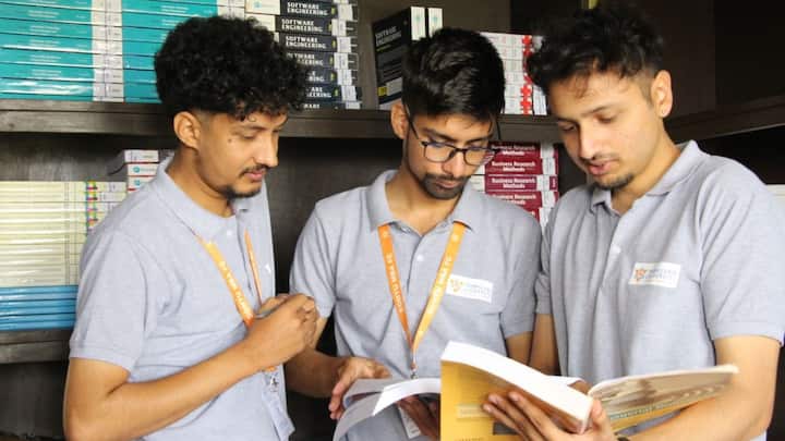 If you are interested in finance and investment related work, then investment banking can also be a good option. In this field, skills like financial analysis, Excel, financial modeling are required. Better career opportunities are available in this field in big cities.