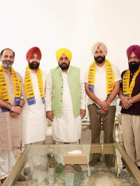 ਅੰਦਰੂਨੀ ਕਲੇਸ਼ ਵਿਚਾਲੇ ਪੰਜਾਬ ਕਾਂਗਰਸ ਨੂੰ ਝਟਕਾ, ਸੀਨੀਅਰ ਆਗੂ ਨੇ ਸਾਥੀਆਂ ਸਣੇ ਛੱਡੀ ਪਾਰਟੀ...