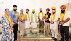 Big News: ਸਿਆਸਤ 'ਚ ਵੱਡੀ ਹਲਚਲ, ਸੀਨੀਅਰ ਆਗੂ ਨੇ ਸਾਥੀਆਂ ਸਣੇ ਕਾਂਗਰਸ ਦਾ ਛੱਡਿਆ ਸਾਥ; CM ਮਾਨ ਦੀ 'ਆਪ' ਪਾਰਟੀ 'ਚ ਹੋਏ ਸ਼ਾਮਲ...