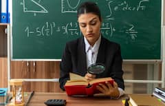 दुबई में टीचर बनने का सपना होगा पूरा, B.Ed वालों के लिए जानें क्या होंगे जरूरी नियम