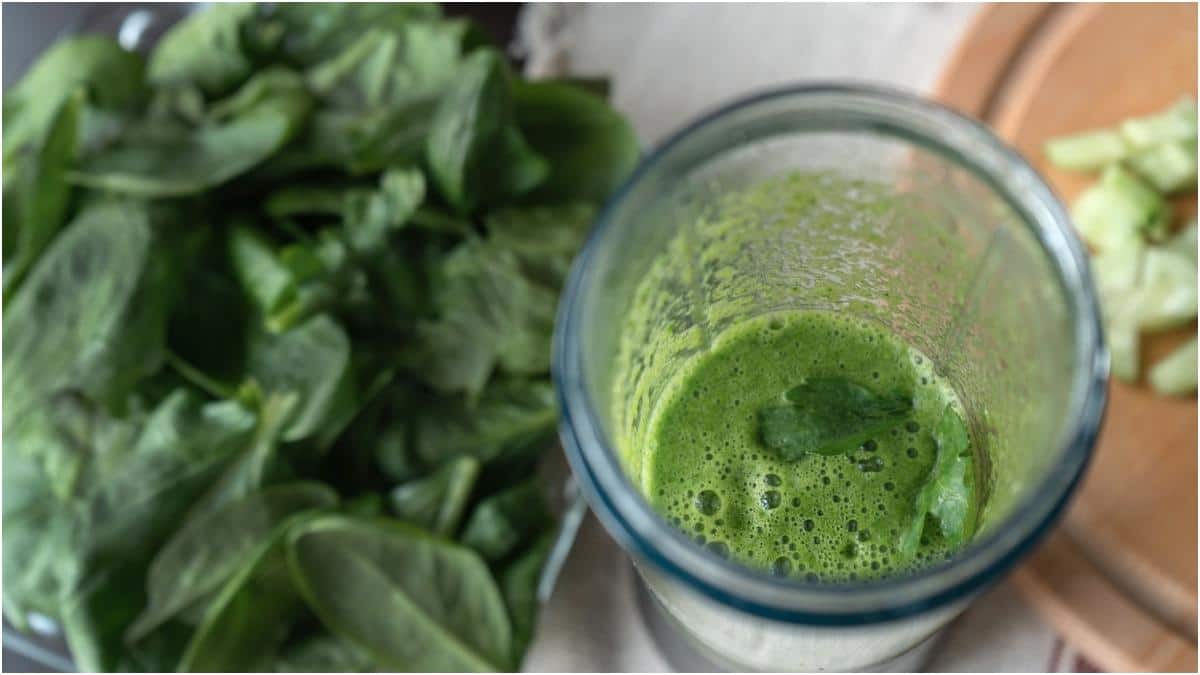 Weight Loss Tips : పొట్ట (Belly Fat), బరువును తగ్గించడంలో హెల్ప్ చేసే 7 రకాల జ్యూస్​లు ఇవే.. ఆరోగ్యానికి కూడా చాలా మంచివి 