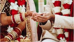 Hindu Marriage Act: ‘শুধুমাত্র রেজিস্ট্রি যথেষ্ট নয়, সাতপাকে না ঘুরলে বিয়ে বৈধ বলে গণ্য নাও হতে পারে’, বলল আদালত