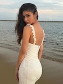 Mouni Roy Photo: એક્ટ્રેસ મૌની રોયએ દરિયા કિનારે કરાવ્યું ગ્લેરમસ ફોટોશૂટ, જુઓ તસવીરો