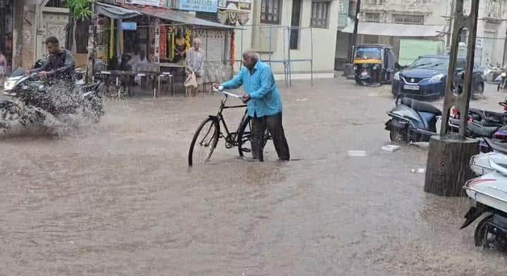 Mumbai Rains: IMD Issues Orange Alert; Schools, Colleges Shut On July 7