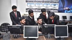 Career After Graduation: BA, BSc, BCom પછી શું કરવું ? આ છે સૌથી વધુ પગારવાળા ટૉપ કેરિયર ઓપ્શન