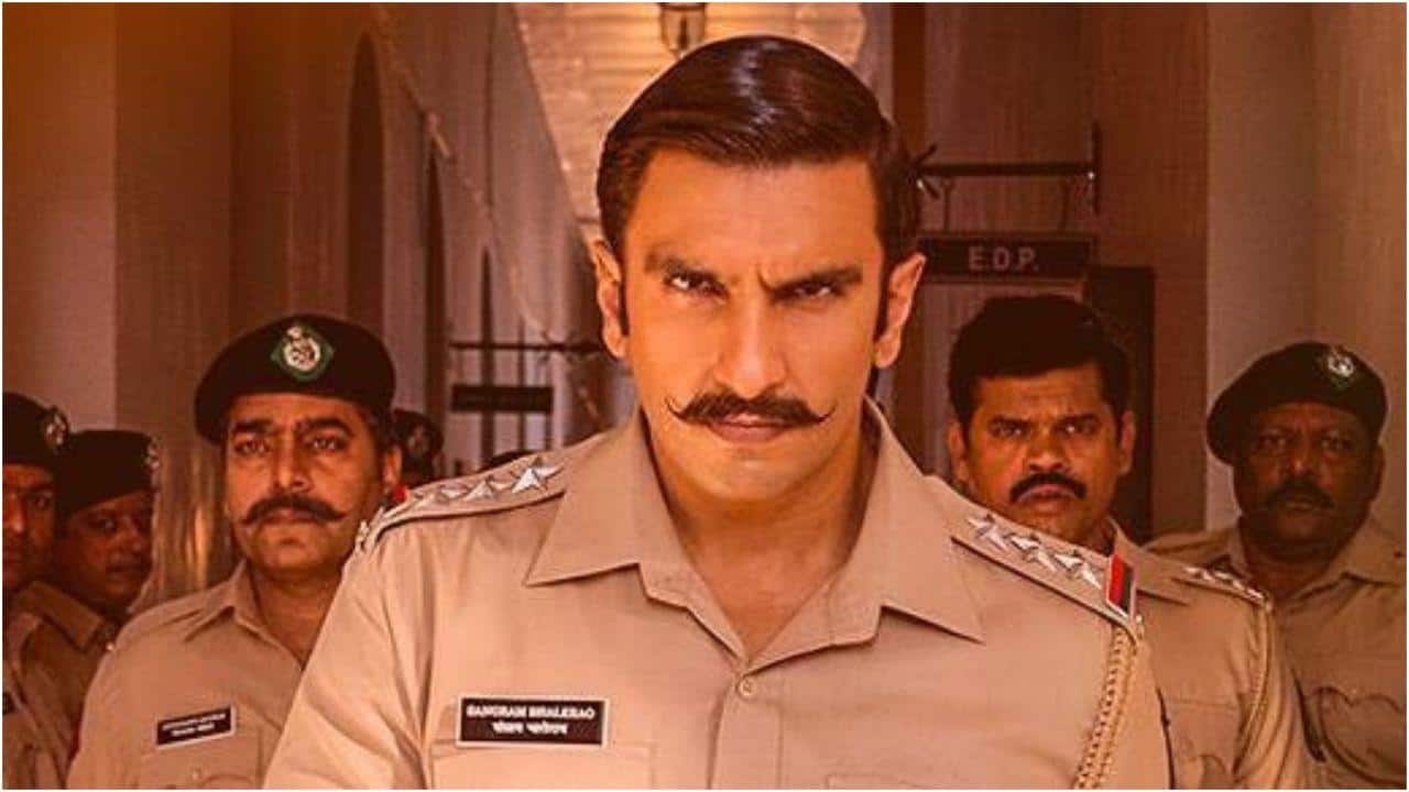 Ranveer Singh Birthday: 'धुरंधर' नहीं, रणवीर की इस फिल्म ने कमाया था 314% प्रॉफिट, 10 साल छोटी एक्ट्रेस संग मचाई थी तबाही