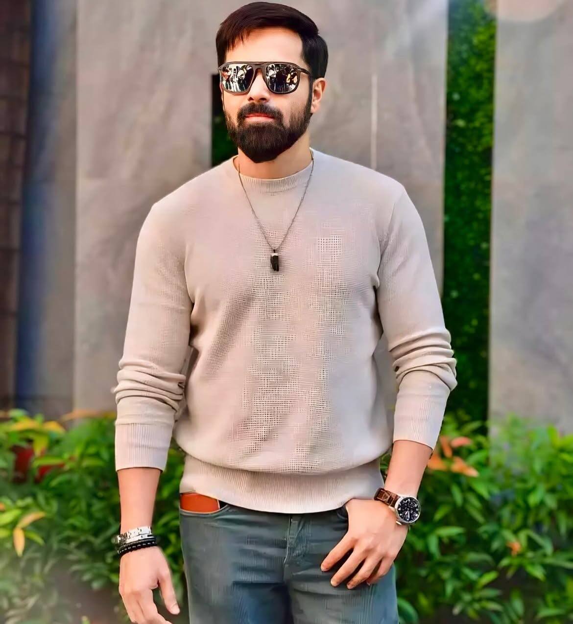 Emraan Hashmi started his film journey with the film 'Footpath'. However, he got his real recognition from 'Murder' (2004), which was a superhit at the box office.