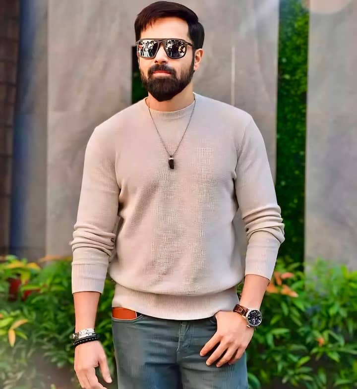 Emraan Hashmi started his film journey with the film 'Footpath'. However, he got his real recognition from 'Murder' (2004), which was a superhit at the box office.