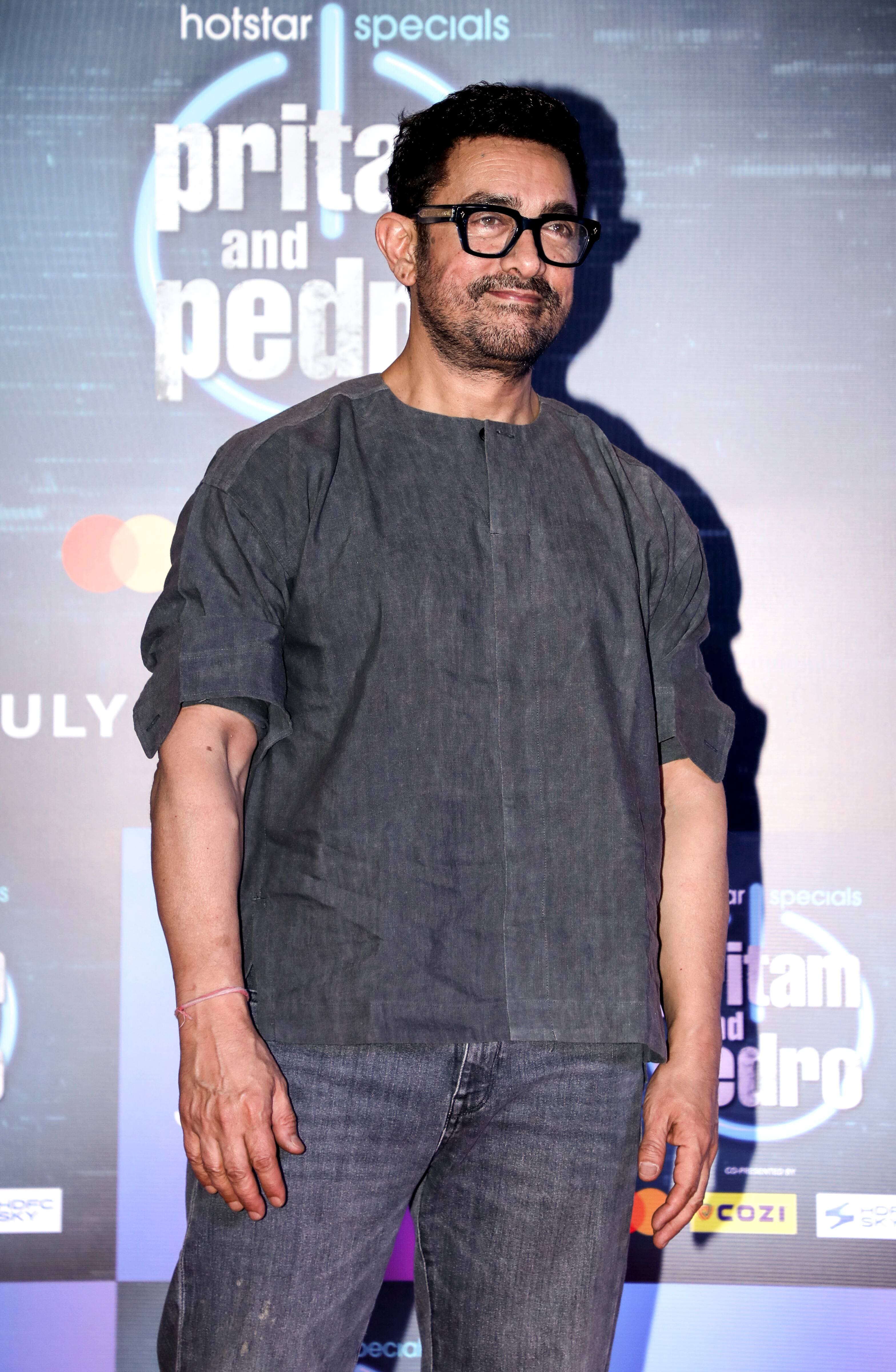 अमेरिका में आलीशान बंगला, लग्जरी कार कलेक्शन और करोड़ों की संपत्ति, जानिए कितने अमीर हैं आमिर खान