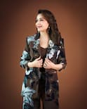 Madhuri Dixit Photo: માધુરી દીક્ષિતાએ જીત્યું ફેન્સનું દિલ, અભિનેત્રીની તસવીરો વાયરલ