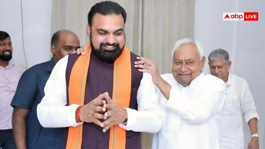बिहार: नीतीश कुमार से अलग अंदाज में मिले CM सम्राट चौधरी, इन मुद्दों पर हुई बात