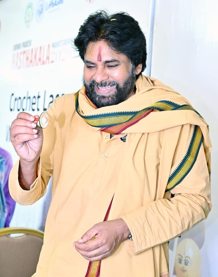నేటి అమరావతిలోనే క్రీ.పూ.4వ శతాబ్దం నుంచి క్రీ.శ. 13వ శతాబ్దం వరకు బౌద్ధం ఆనవాళ్లు, అమరావతి స్తూపం ఉన్నట్టు ఆధారాలు లభించాయని పేర్కొన్నారు.