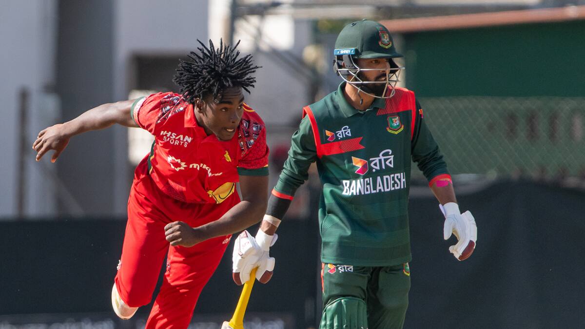 Zimbabwe Stuns Bangladesh Defending 141 Runs