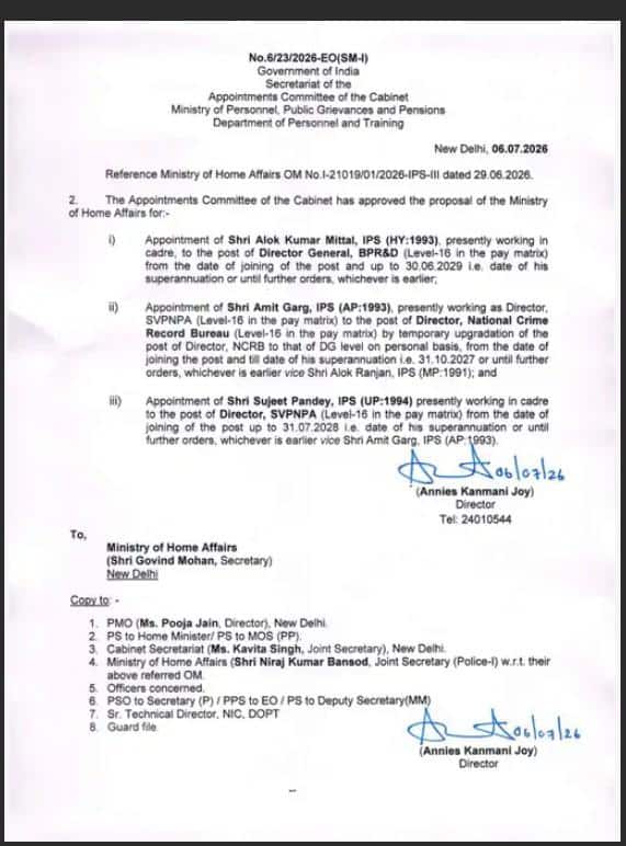 Big Reshuffle: ਵੱਡਾ ਫੇਰਬਦਲ, IPS ਨੂੰ ਮਿਲੀ ਅਹਿਮ ਜ਼ਿੰਮੇਵਾਰੀ; BPR&D ਦੇ DG ਦਾ ਮਿਲਿਆ ਅਹੁਦਾ...